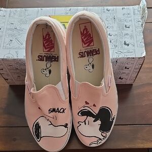 NIB Vans X Peanuts slip ons
